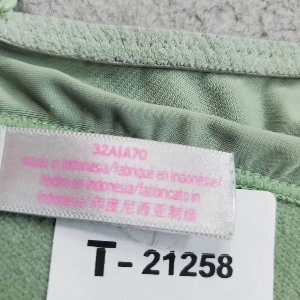 PINK Women Bra 32A Green T Shirt Wireless Strap Adjustable